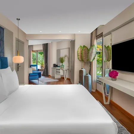 Ailla * Яликовак